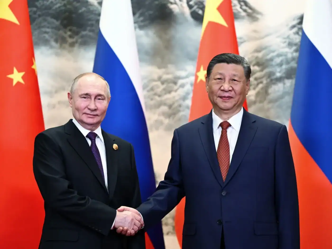 China e Rússia vão "preservar a justiça no mundo", garante Xi Jinping&nbsp;