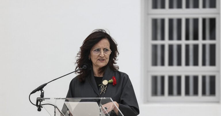 Ministra da Cultura lamenta equívocos sobre devolução de obras de arte