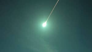 Clarão nos céus. "Bólide" terá caído a noroeste de Braga sobre o mar