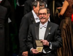Prémio Nobel Alain Aspect recebe honoris causa pela UMinho