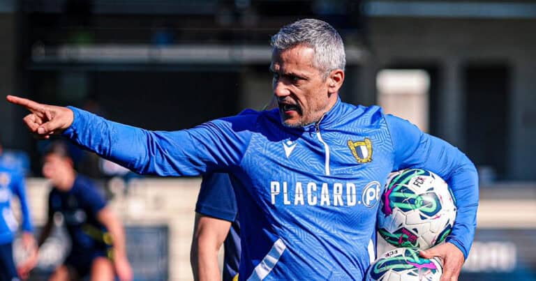 Armando Evangelista fica em Famalicão