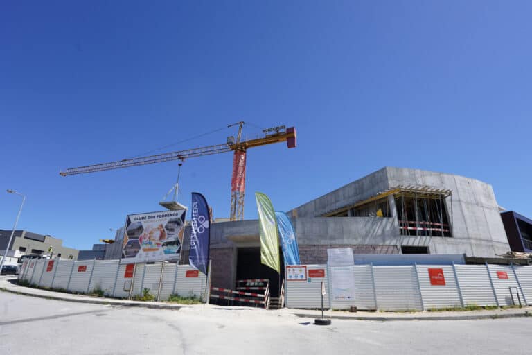 Clube dos Pequenos abre portas até ao final do ano. Atrasos no PRR preocupam CSVH