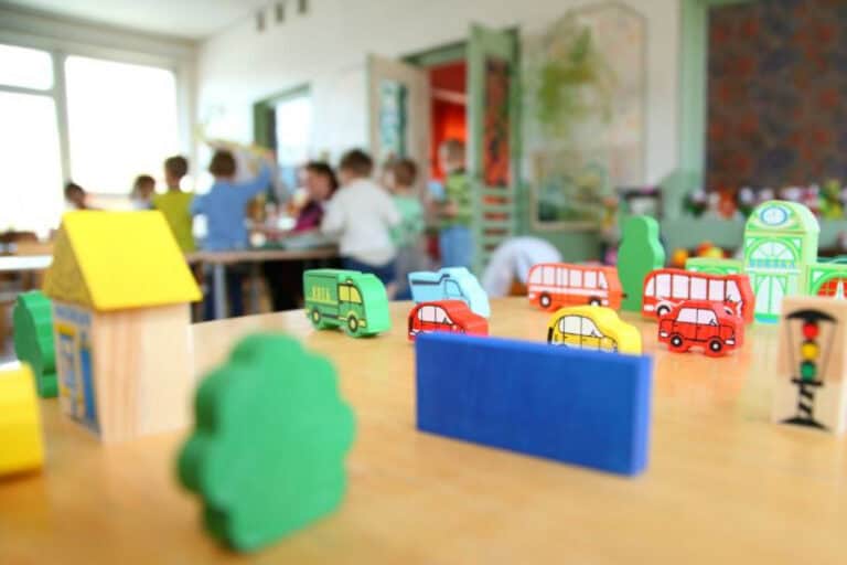 Famílias passam a ter creche gratuita no privado se não houver vaga na área da freguesia