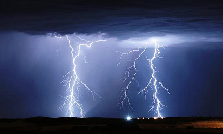 Proteção Civil alerta para possibilidade de trovoadas secas e queda de granizo&nbsp;