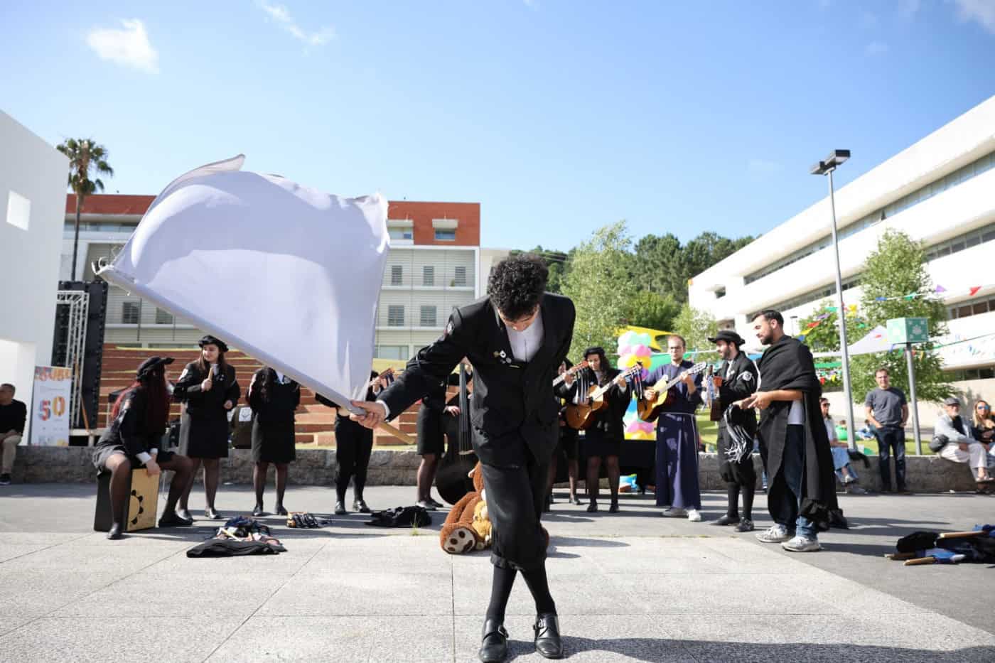 Governo aumenta apoios para estudantes do Ensino Superior