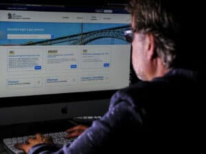 Prazo para contribuintes entregarem o IRS termina hoje 