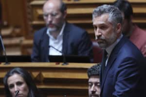Pedro Nuno avisa Governo que PS não pode ser ignorado no Orçamento do Estado 