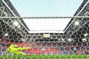 Inglaterra nas meias-finais do Euro2024 ao bater Suíça nos penáltis 