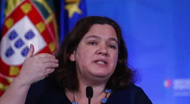 PS avisa que medidas como IRC e IRS jovem tornam "mais difícil" viabilização do OE2025