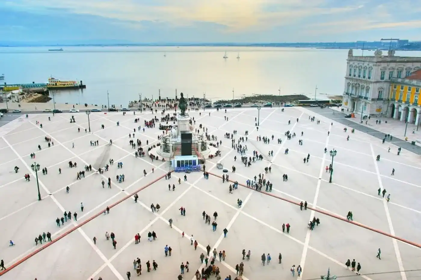 Dia Mundial da População. Menos bebés e uma população mais envelhecida em Portugal 