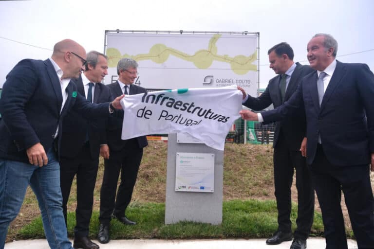 Montenegro pede que se acredite em Portugal na inauguração de variante à EN14&nbsp;