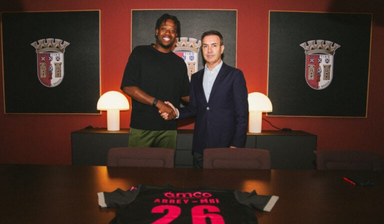 Bright Arrey-Mbi oficializado no SC Braga&nbsp;