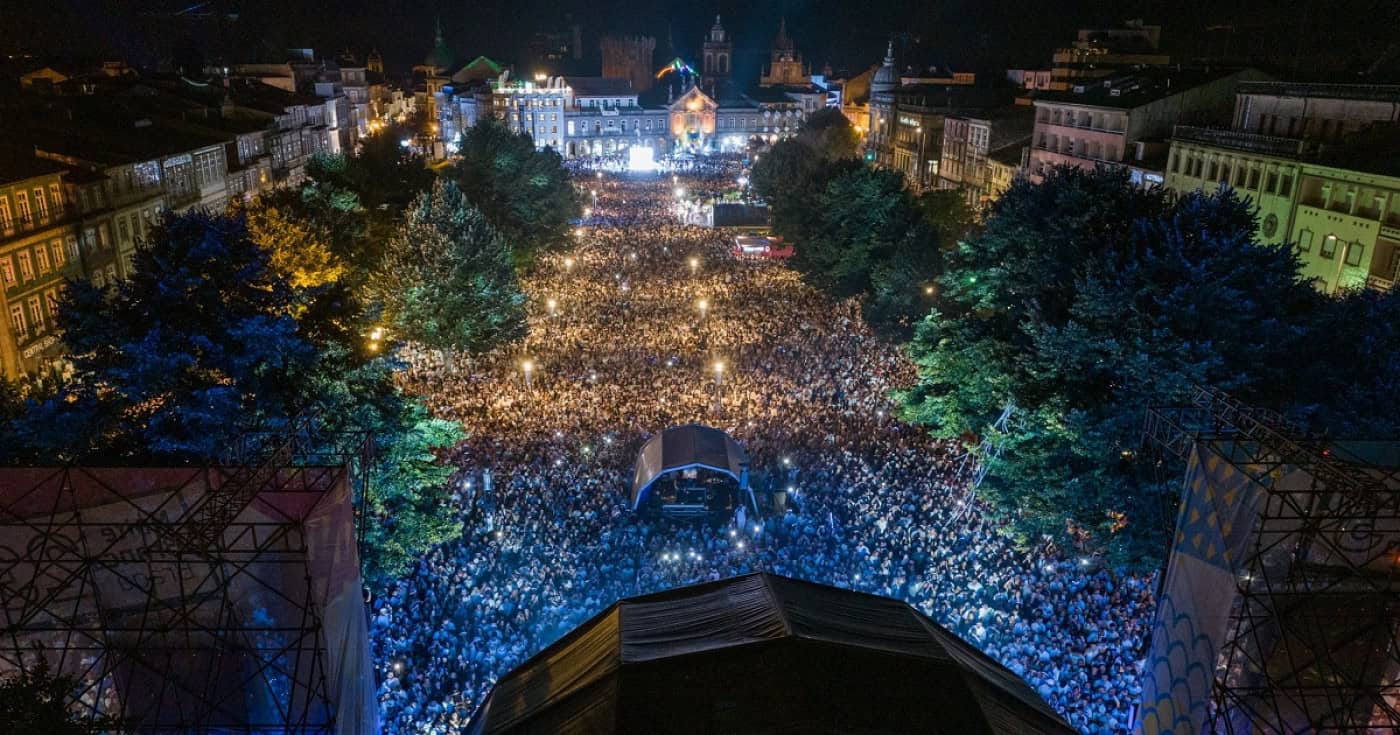 Jazz, Carminho e Abrunhosa na Noite Branca de Braga mais internacional de sempre