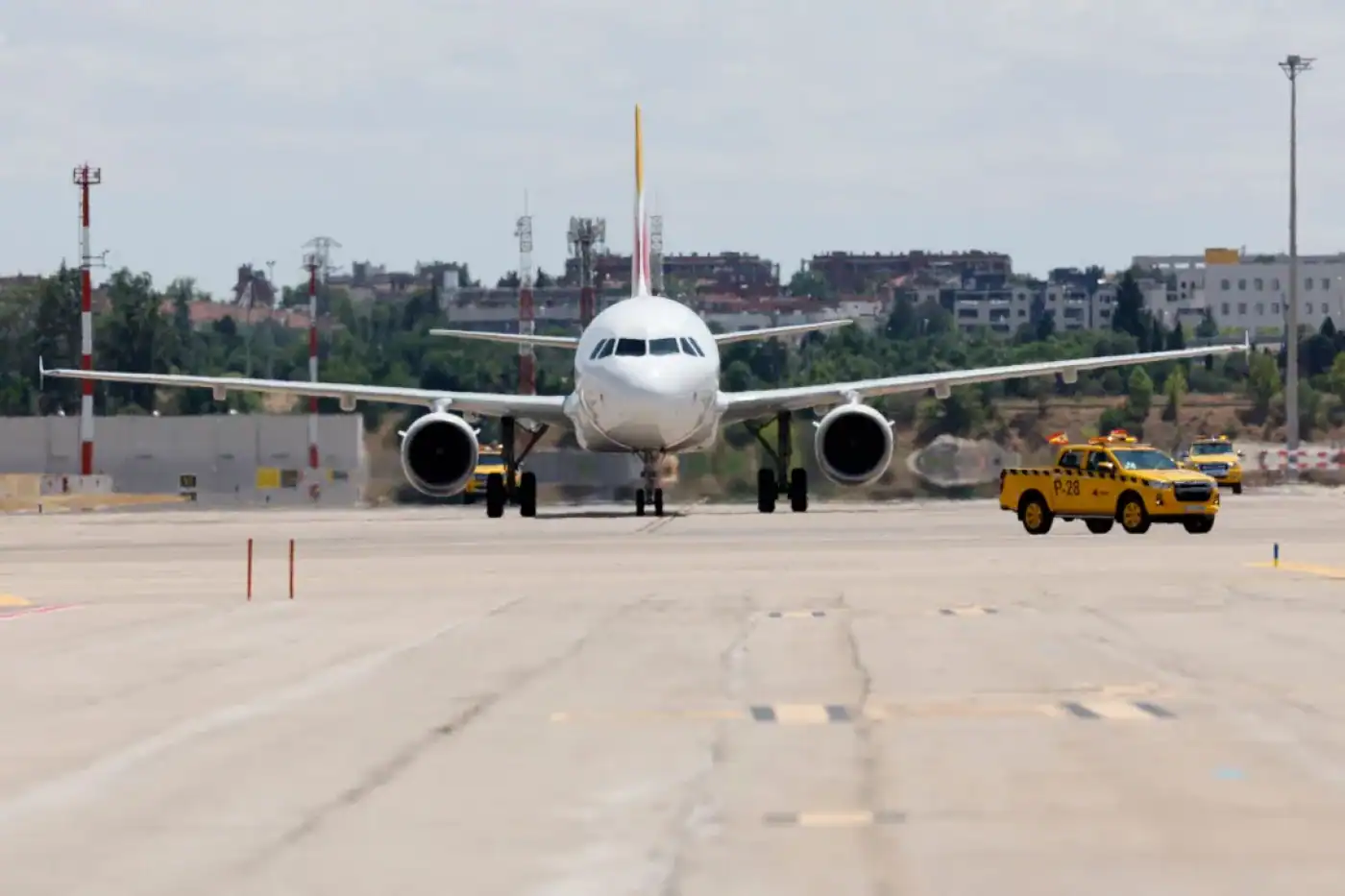 Aeroportos e companhias aéreas e todo o mundo reportam problemas técnicos