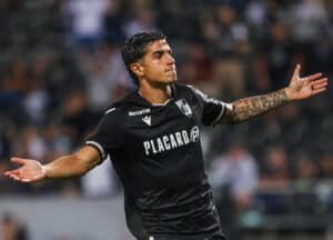 Vitória SC vence Rayo Vallecano na apresentação aos sócios. 