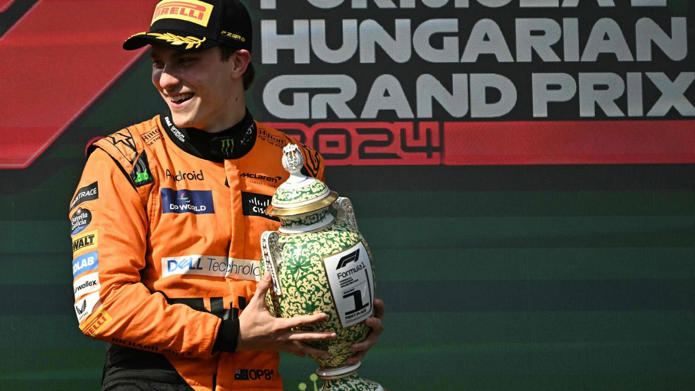 Oscar Piastri torna-se no primeiro piloto nascido no século XXI a vencer na F1