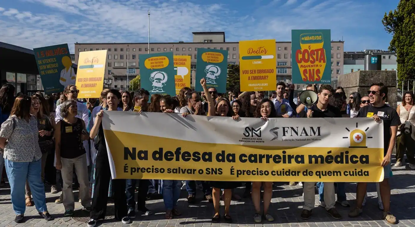 Médicos iniciam hoje greve geral de dois dias