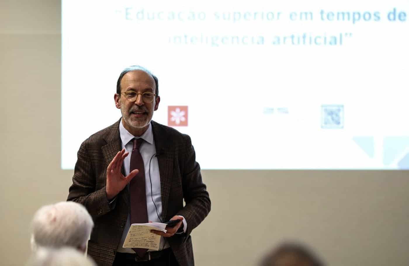 50 anos UMinho. Reitor participa em debate sobre a instituição no território