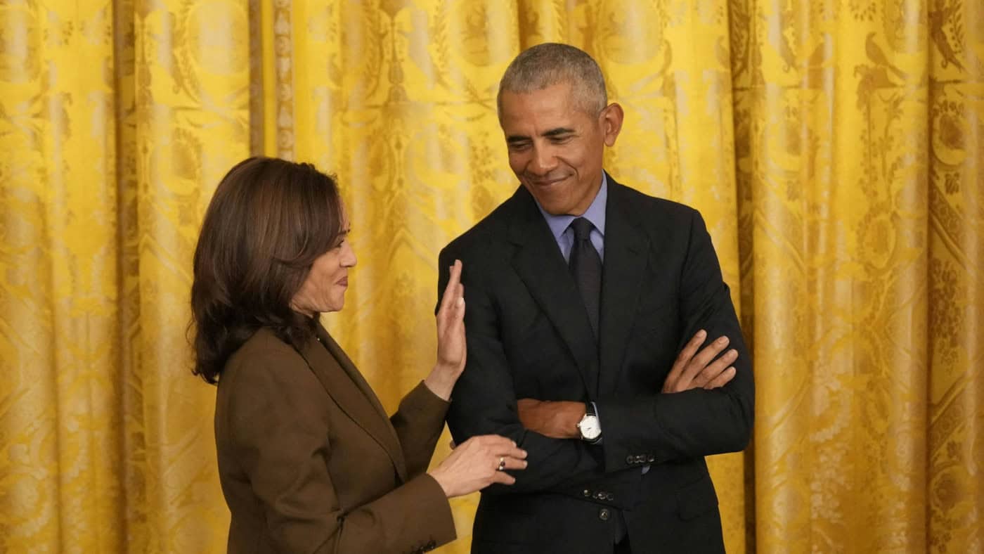 Barack e Michelle Obama declaram apoio a Kamala Harris