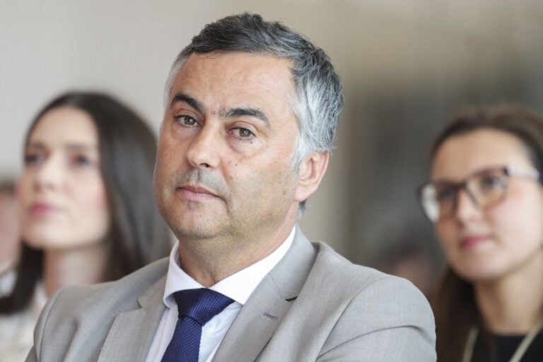 Diretora-geral da Administração Escolar exonerada pelo ministro da Educação&nbsp;