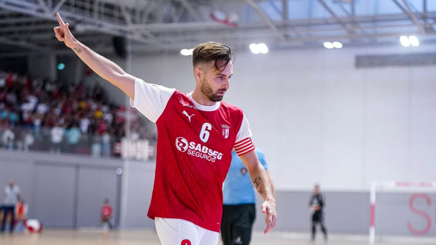Futsal. SC Braga renova contrato com Tiago Brito
