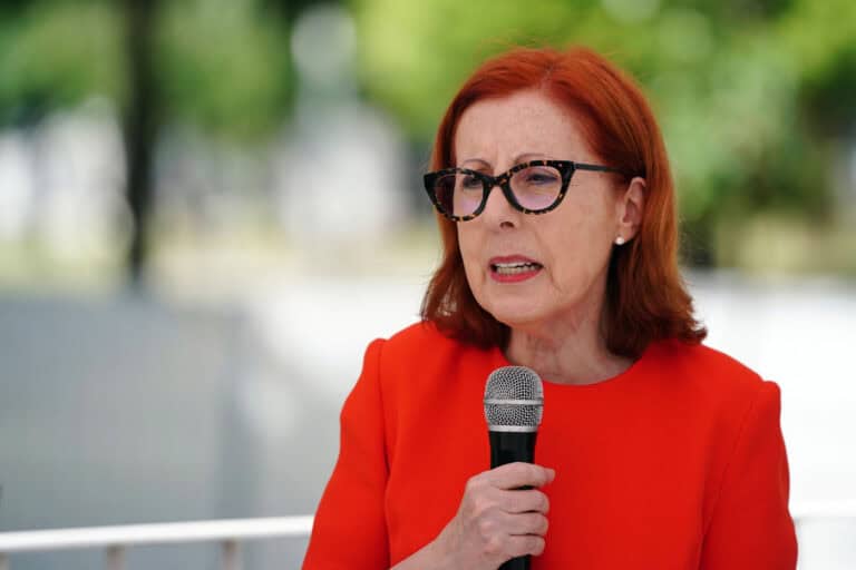 Governo dá 100 milhões do PRR para projetos de armazenamento de energia