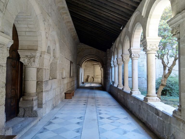 Museu de Alberto Sampaio reabriu, mas intervenção continua