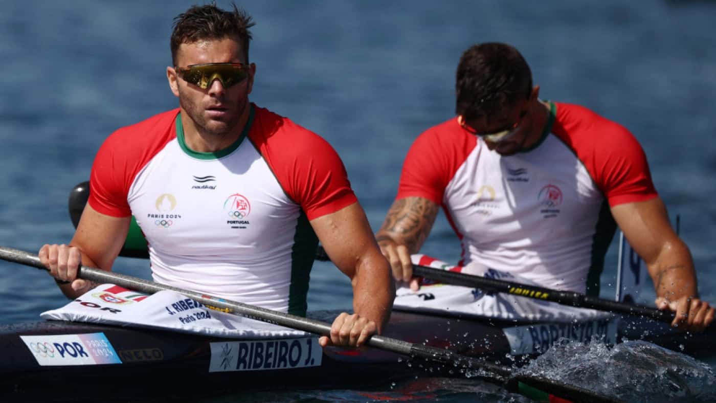 Paris2024. João Ribeiro e Messias Baptista apurados para a final de K2 500