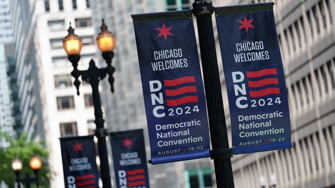 Convenção democrata arranca hoje e mostrar diferenças entre Harris e Trump é o mote&nbsp;