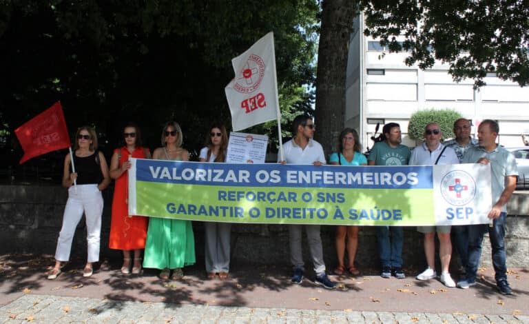 Greve dos enfermeiros em Famalicão com adesão acima de 80%