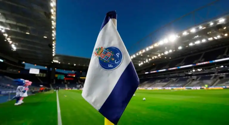 Man. United e Lazio no caminho do FC Porto na Liga Europa