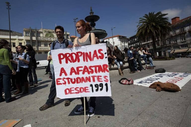 OE2025. Governo poderá avançar com descongelamento das propinas