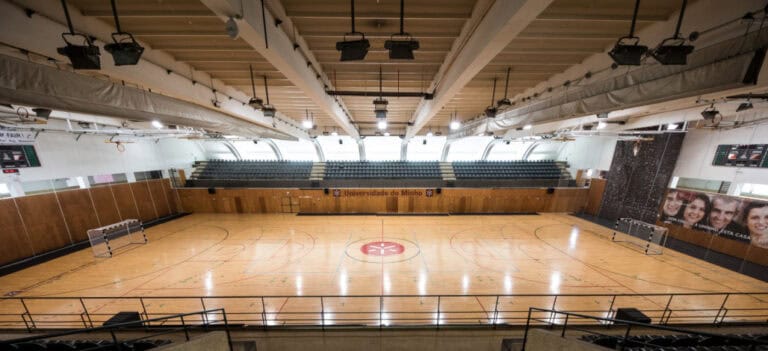 AAUMinho exige obras de requalificação "urgentes" no Pavilhão de Gualtar