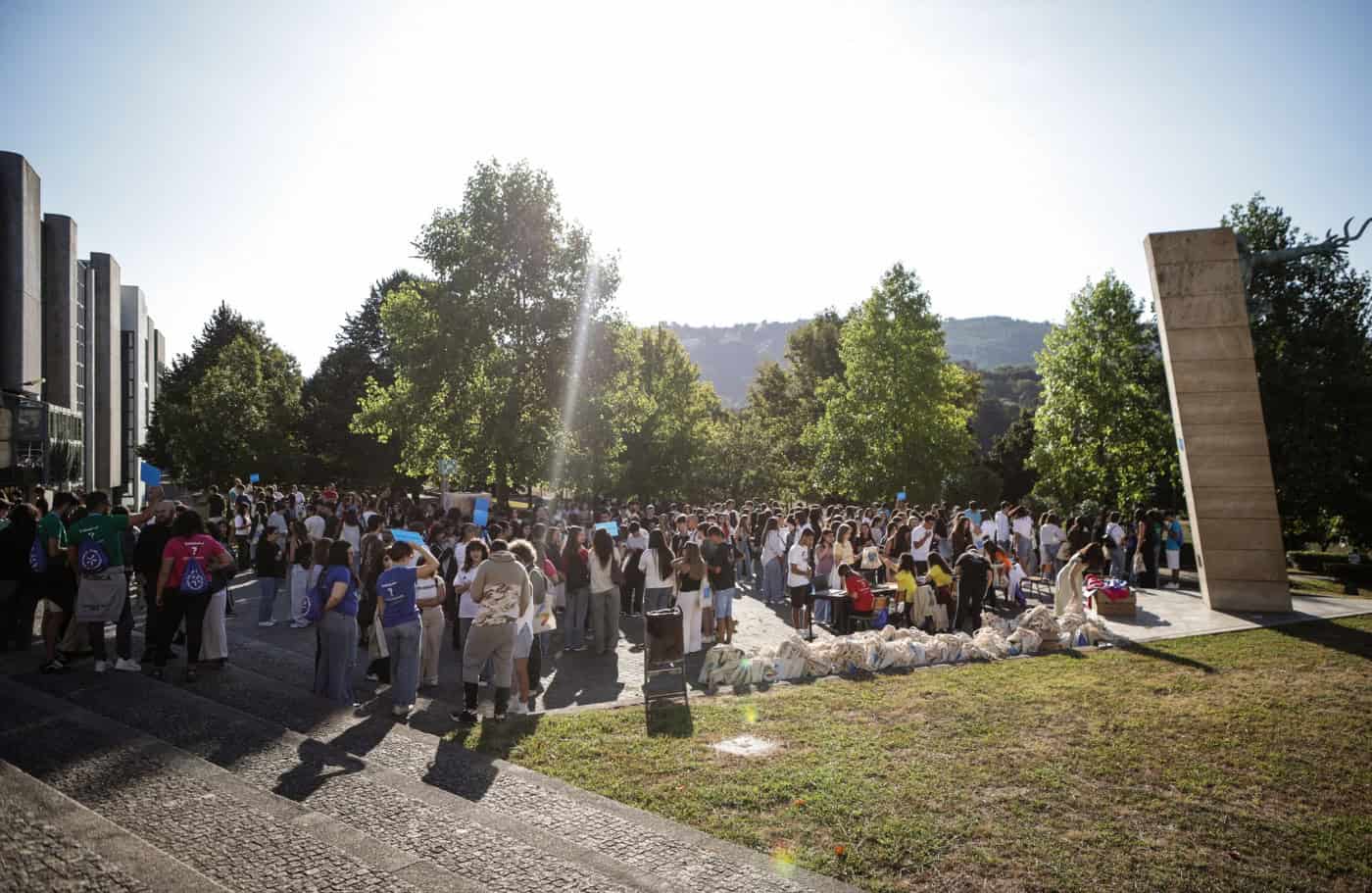 Reitor encontra-se hoje com caloiros da UMinho em piquenique