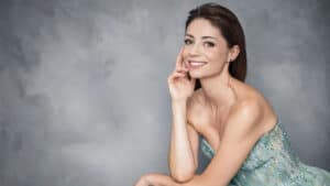 Concerto de Sofia Escobar desta sexta-feira passa para o Centro Cultural Vila Flor