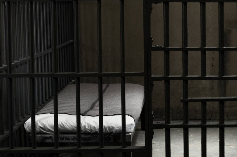 Cinco reclusos fugiram do Estabelecimento Prisional de Vale de Judeus