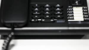 Linha de apoio disponível 48 horas para assinalar Dia de Prevenção do Suicídio 