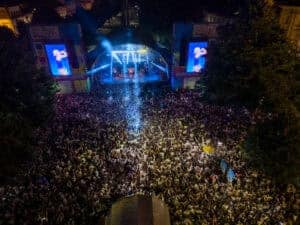 Afluência abaixo do esperado não afeta "grande sucesso" que foi a Noite Branca