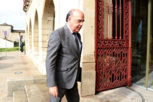 Ex-autarca de Barcelos Miguel Costa Gomes em silêncio no início de julgamento&nbsp;