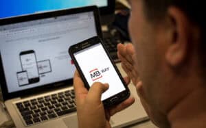 PS tenta travar no Parlamento comissões no MB Way&nbsp;