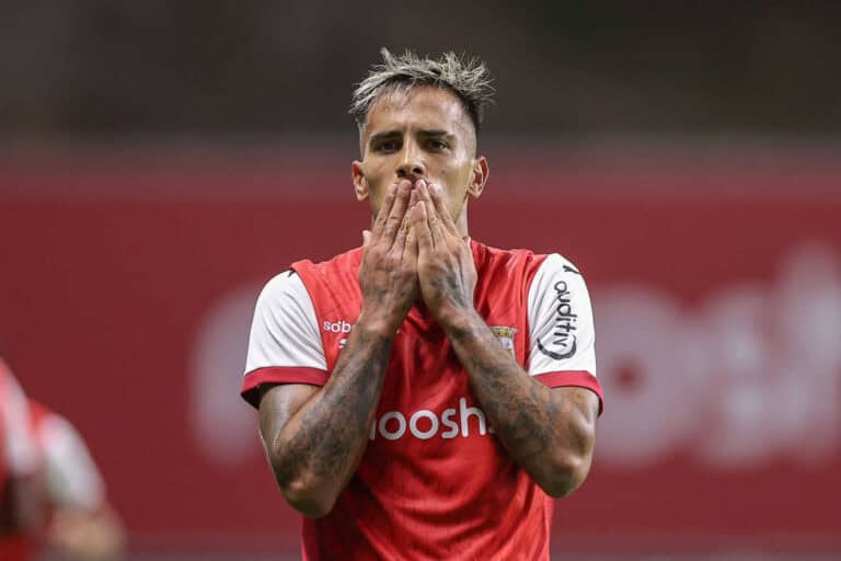 SC Braga. Zalazar de fora três semanas com uma mialgia na coxa esquerda