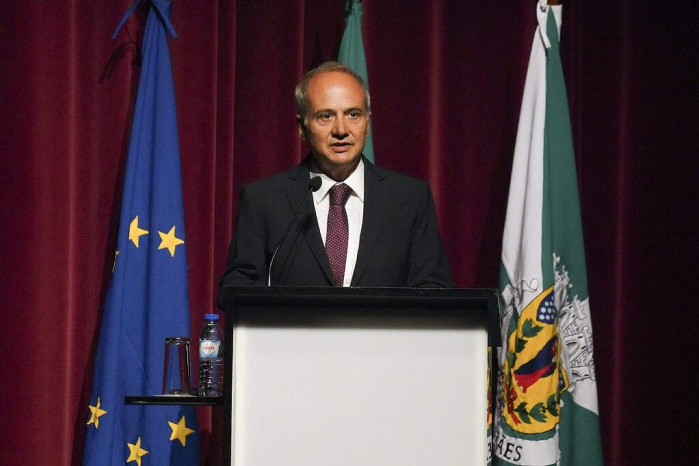 "A minha honestidade estorva muitos". Bragança anuncia auditoria aos apoios da CMG