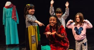 Encontros e despedidas em ‘Álbum de Família’