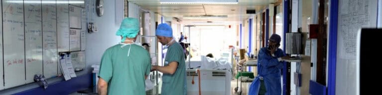 Médicos e enfermeiros cumprem dois dias de greve por melhores condições e SNS reforçado