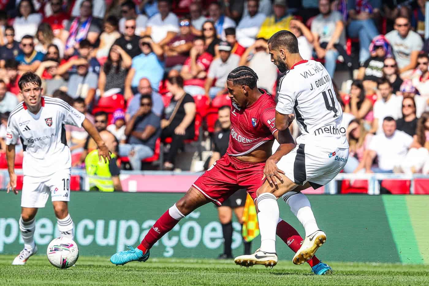 Gil Vicente segue sem perder depois de empate a uma bola com o Casa Pia
