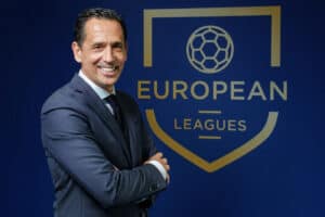 Proença desafiado pelos clubes das I e II Ligas a concorrer à presidência da FPF 