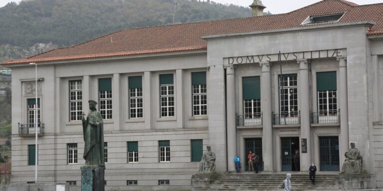 Construção do Campus de Justiça de Guimarães e ampliação de Braga em 2025