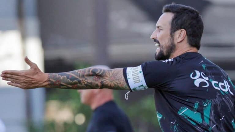 César Peixoto quer Moreirense "agressivo" para vencer Santa Clara