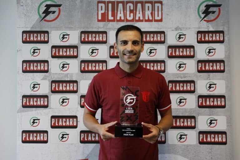 Fábio Cecílio do SC Braga recebe Prémio Fair-play da Liga Placard 23/24