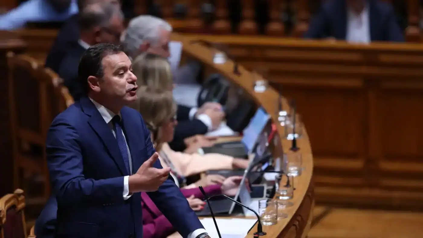 Proposta do Governo de OE2025 fechada sem entendimento com PS no IRC